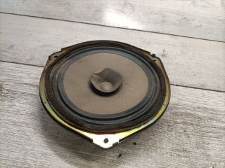 bontott MAZDA PREMACY Bal hátsó Hangszóró