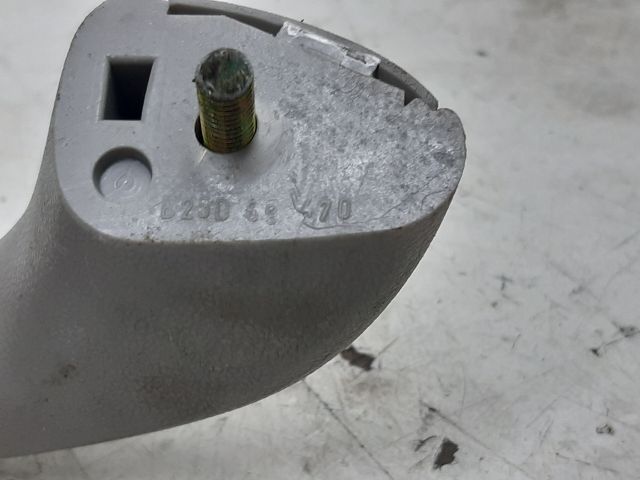 bontott MAZDA PREMACY Bal hátsó Kapaszkodó (Felső)