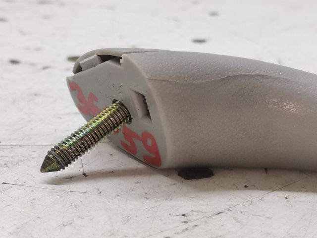 bontott MAZDA PREMACY Bal hátsó Kapaszkodó (Felső)