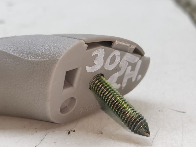 bontott MAZDA PREMACY Bal hátsó Kapaszkodó (Felső)