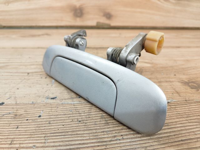 bontott MAZDA PREMACY Bal hátsó Külső Kilincs