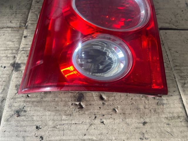 bontott MAZDA PREMACY Bal Hátsó Lámpa