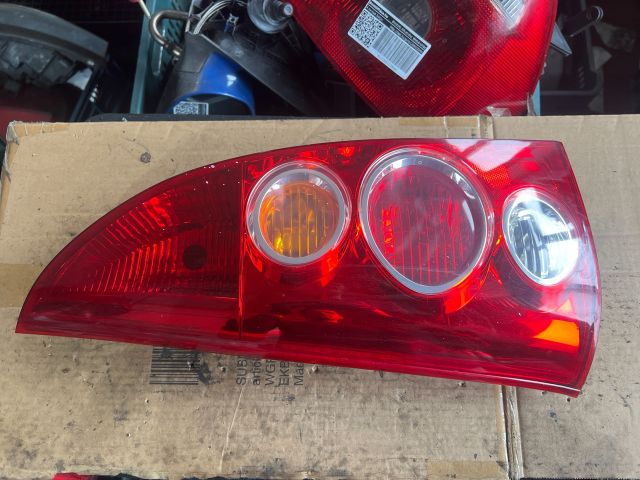 bontott MAZDA PREMACY Bal Hátsó Lámpa