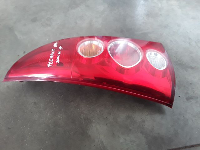 bontott MAZDA PREMACY Bal Hátsó Lámpa