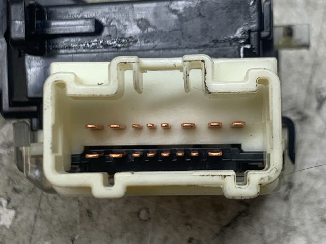 bontott MAZDA PREMACY Bal Kormánykapcsoló Irányjelző