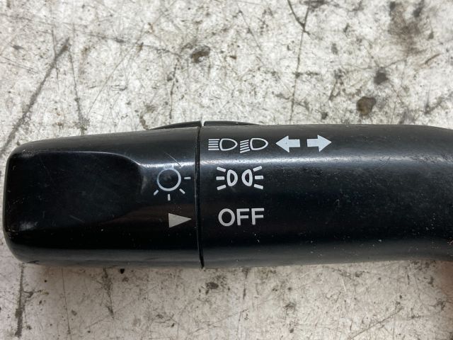 bontott MAZDA PREMACY Bal Kormánykapcsoló Irányjelző