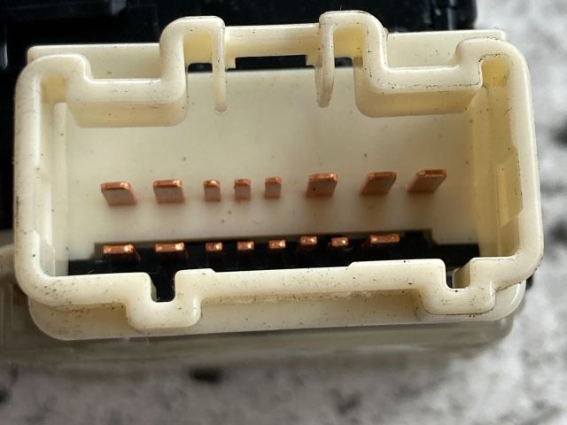 bontott MAZDA PREMACY Bal Kormánykapcsoló Irányjelző