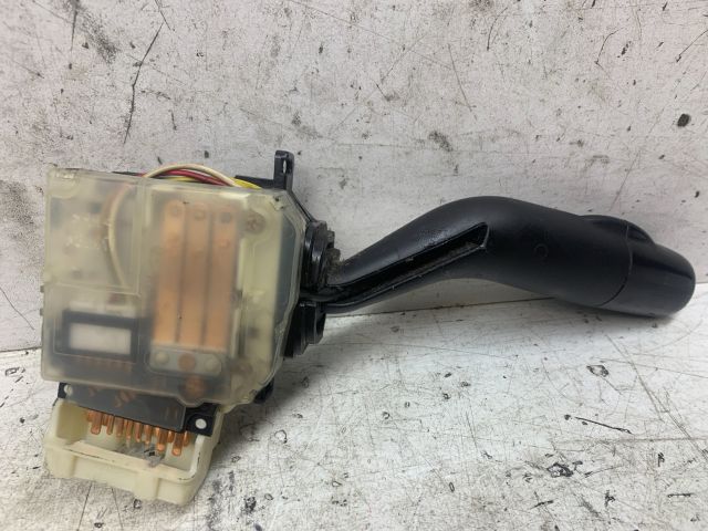 bontott MAZDA PREMACY Bal Kormánykapcsoló Irányjelző