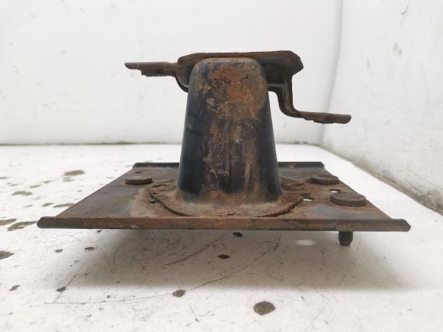 bontott MAZDA PREMACY Bal Lökhárító Tartó Nyúlványvég