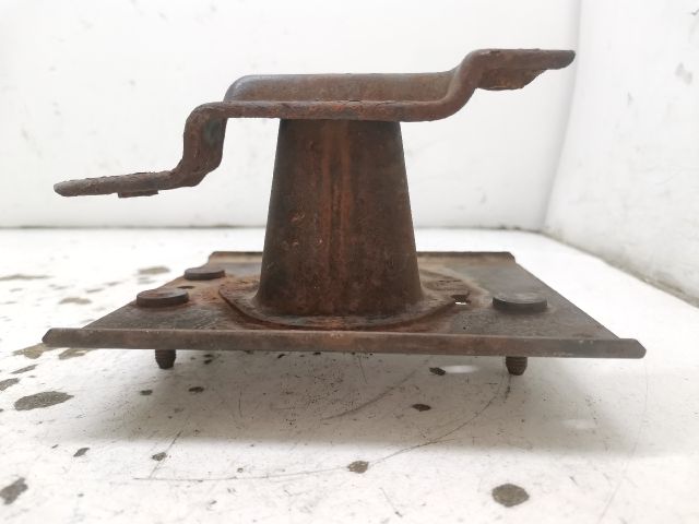 bontott MAZDA PREMACY Bal Lökhárító Tartó Nyúlványvég