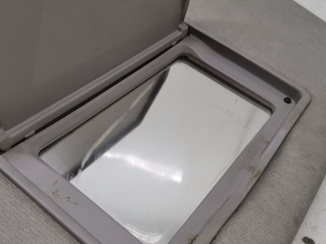 bontott MAZDA PREMACY Bal Napellenző