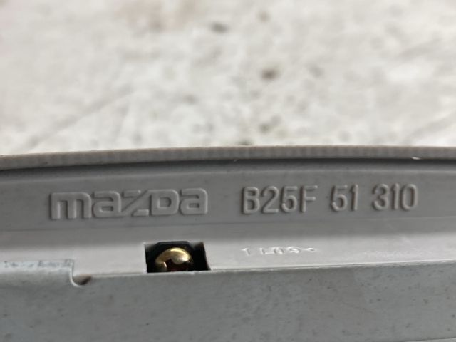 bontott MAZDA PREMACY Beltér Világítás Első