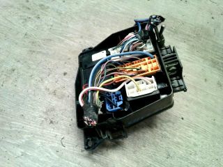 bontott MAZDA PREMACY Biztosítéktábla Utastér