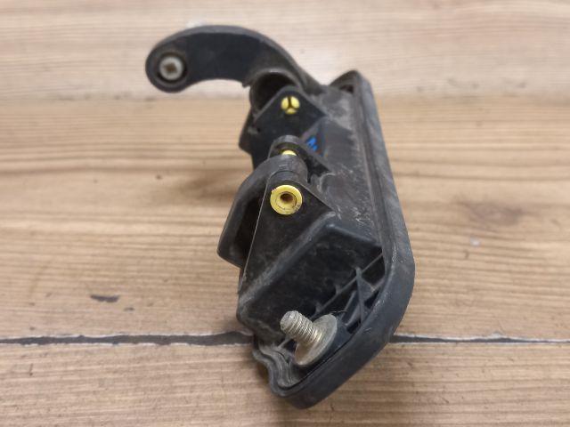 bontott MAZDA PREMACY Csomagtér Nyitó Kar / Gomb