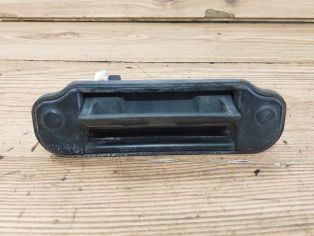 bontott MAZDA PREMACY Csomagtér Nyitó Kar / Gomb