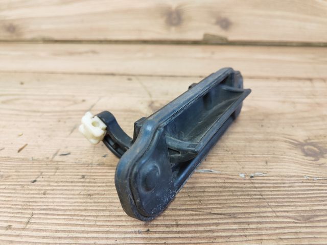 bontott MAZDA PREMACY Csomagtér Nyitó Kar / Gomb