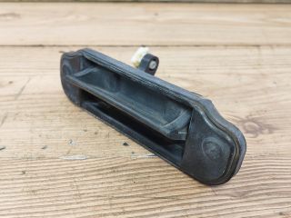 bontott MAZDA PREMACY Csomagtér Nyitó Kar / Gomb