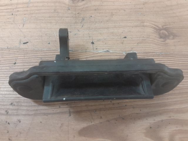 bontott MAZDA PREMACY Csomagtér Nyitó Kar / Gomb