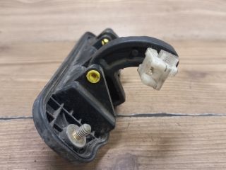 bontott MAZDA PREMACY Csomagtér Nyitó Kar / Gomb