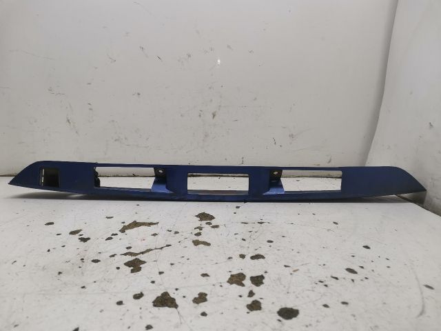 bontott MAZDA PREMACY Csomagtérajtó Díszléc