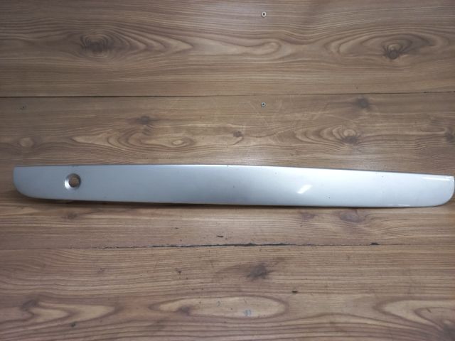 bontott MAZDA PREMACY Csomagtérajtó Díszléc