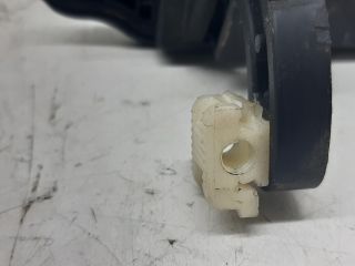 bontott MAZDA PREMACY Csomagtérajtó Kilincs