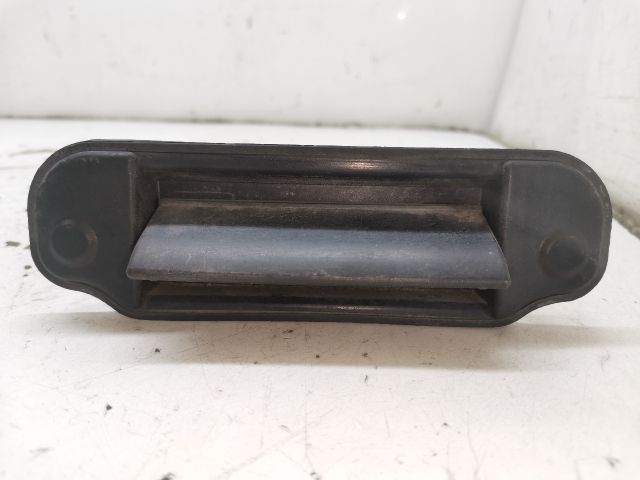 bontott MAZDA PREMACY Csomagtérajtó Kilincs