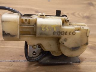 bontott MAZDA PREMACY Csomagtérajtó Zárszerkezet