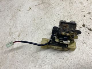 bontott MAZDA PREMACY Csomagtérajtó Zárszerkezet