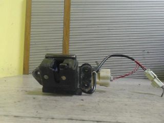 bontott MAZDA PREMACY Csomagtérajtó Zárszerkezet