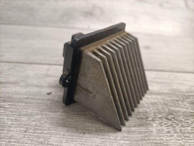 bontott MAZDA PREMACY Előtét Ellenállás Fűtőmotor