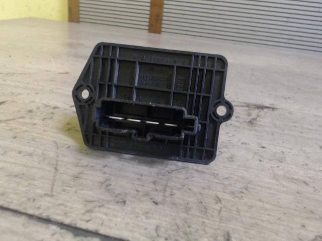 bontott MAZDA PREMACY Előtét Ellenállás Fűtőmotor