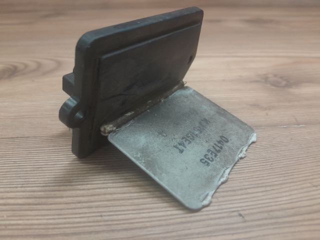 bontott MAZDA PREMACY Előtét Ellenállás Fűtőmotor