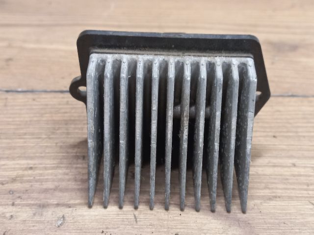 bontott MAZDA PREMACY Előtét Ellenállás Fűtőmotor