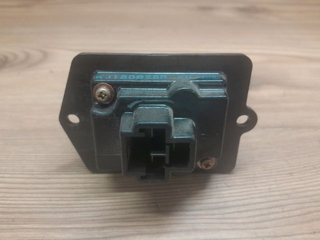 bontott MAZDA PREMACY Előtét Ellenállás Fűtőmotor