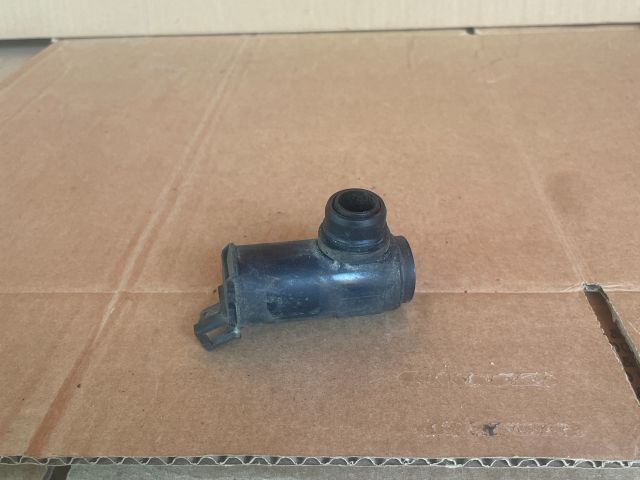 bontott MAZDA PREMACY Első Ablakmosó Szivattyú