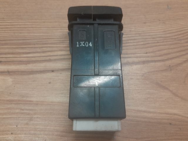 bontott MAZDA PREMACY Első Ködfényszóró Kapcsoló