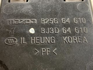 bontott MAZDA PREMACY Első Tároló Rekesz