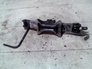 bontott MAZDA PREMACY Emelő