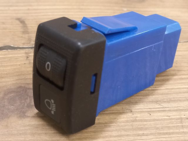 bontott MAZDA PREMACY Fényszórómagasság Állító Kapcsoló