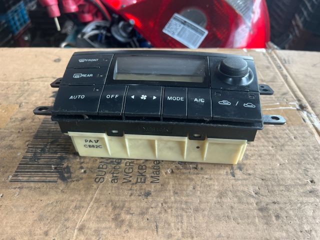 bontott MAZDA PREMACY Fűtéskapcsoló (digit klímás)