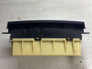 bontott MAZDA PREMACY Fűtéskapcsoló (digit klímás)