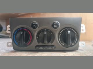 bontott MAZDA PREMACY Fűtéskapcsoló (manuális klímás)