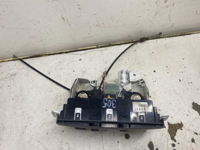 bontott MAZDA PREMACY Fűtéskapcsoló (manuális klímás)