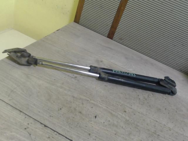 bontott MAZDA PREMACY Gázrugós Kitámasztó Teleszkóp Pár Csomagtérajtó