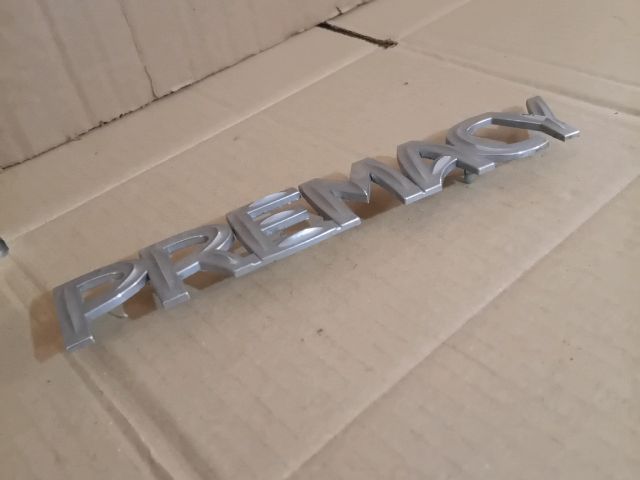 bontott MAZDA PREMACY Hátsó Embléma