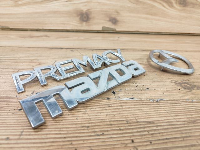 bontott MAZDA PREMACY Hátsó Embléma