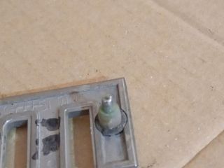 bontott MAZDA PREMACY Hátsó Embléma