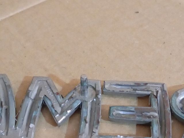 bontott MAZDA PREMACY Hátsó Embléma