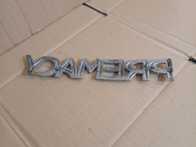 bontott MAZDA PREMACY Hátsó Embléma